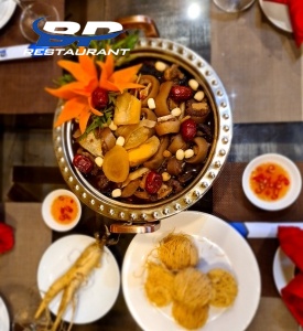 Đuôi bò hầm sâm bố chính