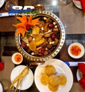 Đuôi bò hầm sâm bố chính