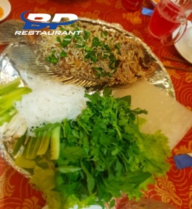 Cá Tai Tượng chiên xù