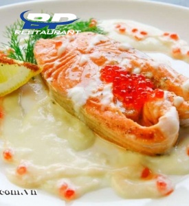 Cá hồi đút lò phômai kem tươi Pháp