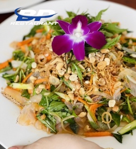 Gỏi sứa chua cay