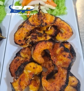 Cá tầm nướng muối ớt