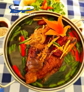 Gà tre tiềm ớt hiểm