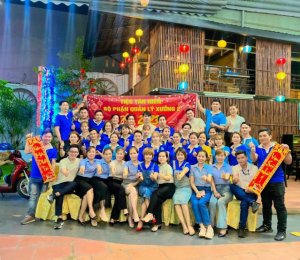                                  TỔ CHỨC TIỆC CẦN GÌ?                            