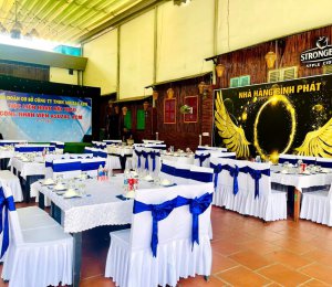                                  ĐẶT TIỆC CUỐI NĂM TẠI NHÀ HÀNG BÌNH PHÁT - NHẬN NGAY ƯU ĐÃI HẤP DẪN                            